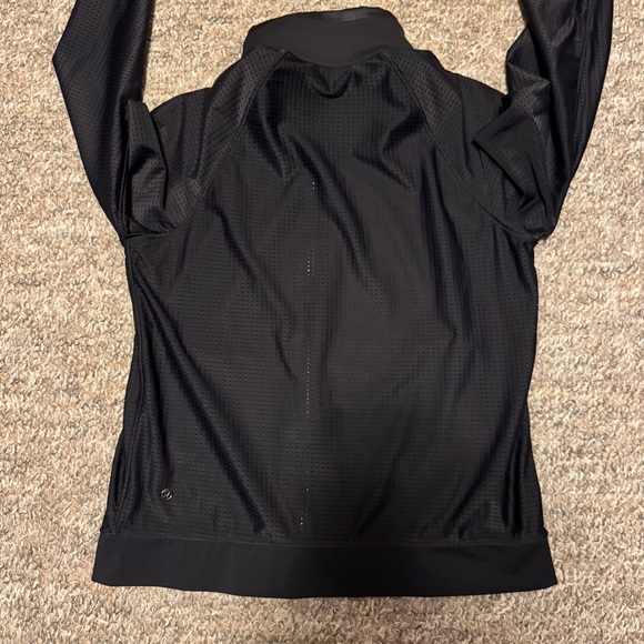 Lululemon Black Mesh Women's Zip-Up Jacket - Picture 6 of 8